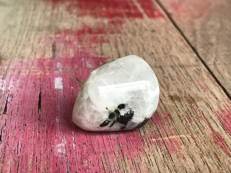 Rainbow Moonstone (Tumbled)