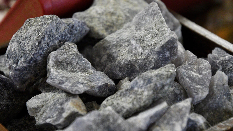 Iolite (Raw)
