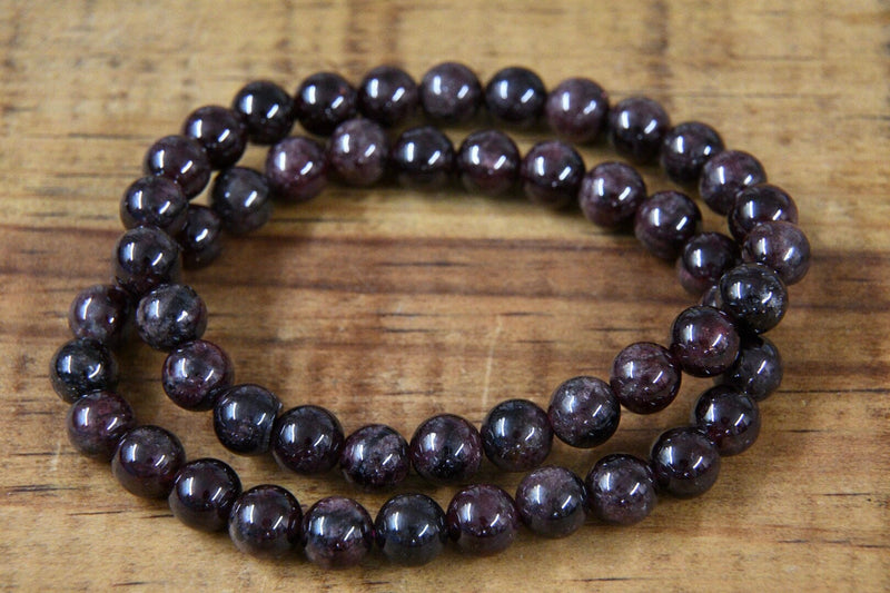 Garnet Bracelet (7-8mm)