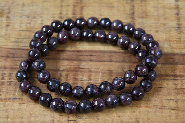 Garnet Bracelet (5-6mm)