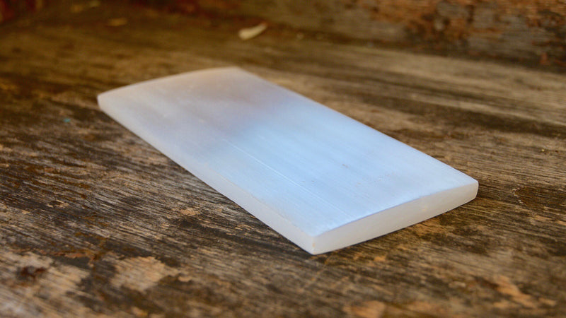 Selenite Charging Plate (8”x2”)