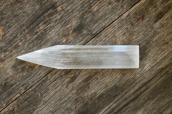 Selenite Charging Point (7.5"x1.5")