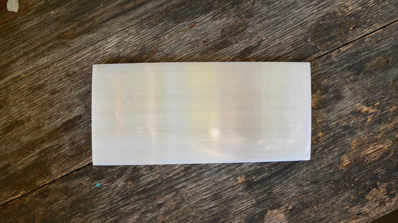Selenite Charging Plate (8”x2”)