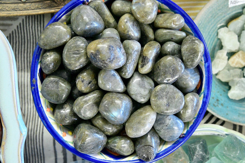 Labradorite (Tumbled)