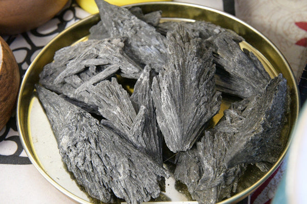 Black Fan Kyanite