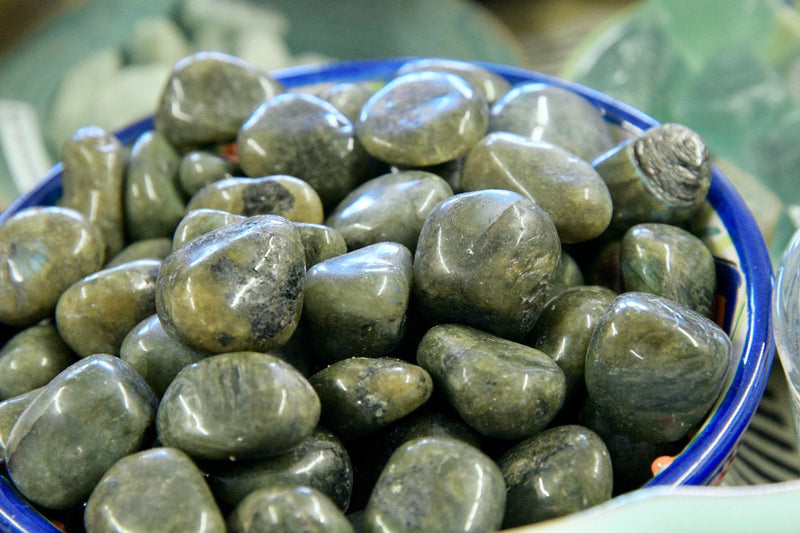 Labradorite (Tumbled)