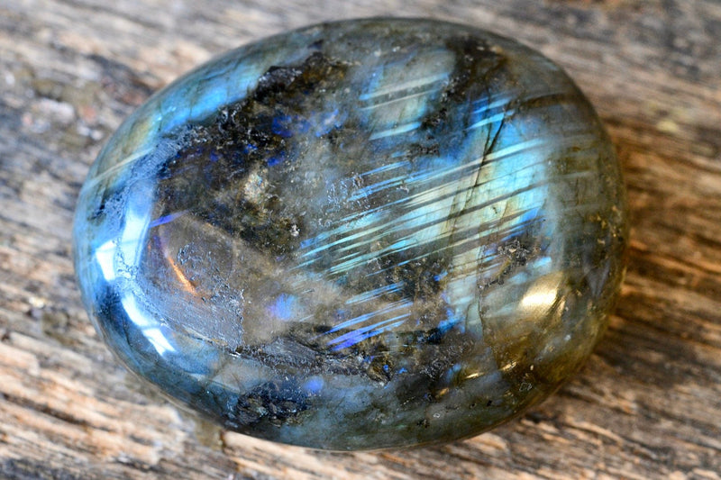 Labradorite Palm Stone - Grade A