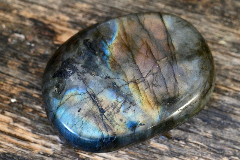 Labradorite Palm Stone - Grade A