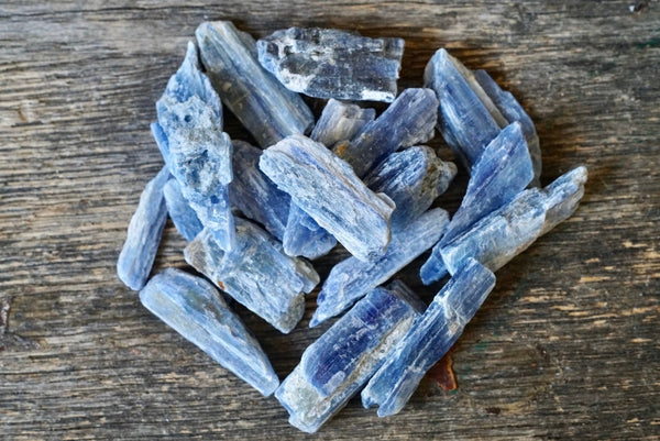 Blue Kyanite Blades (1”)