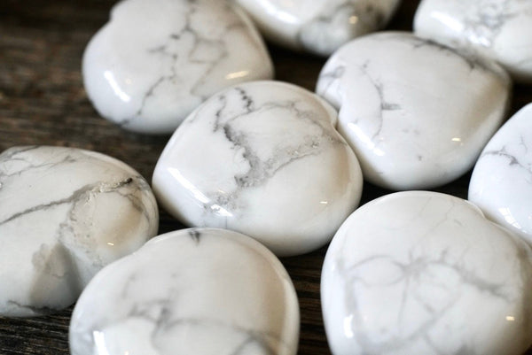 Howlite Heart (1")