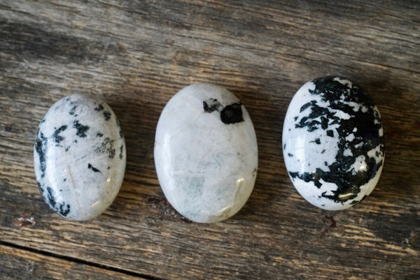 Tourmalinated Quartz Palm Stone