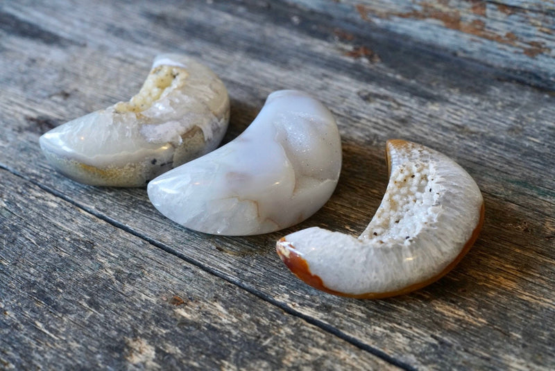 Agate Crescent Moon with Druzy Cluster (3”-4”)