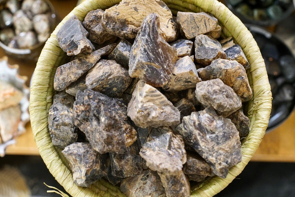 Black Amber (Raw)