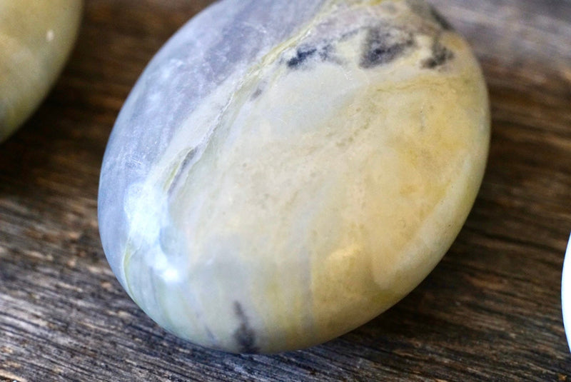 Infinite Serpentine Palm Stone