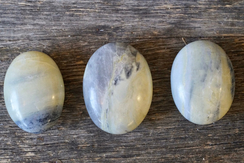 Infinite Serpentine Palm Stone