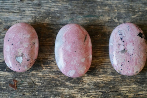 Rhodonite Palm Stone