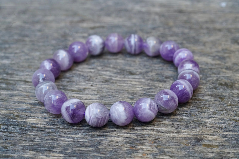 Chevron Amethyst Bracelet (10mm)