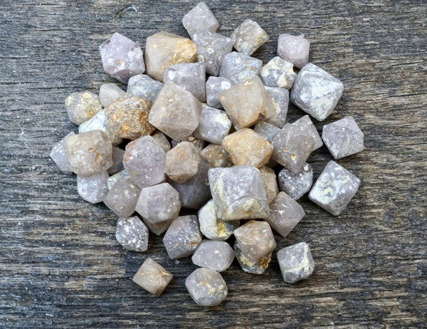 Beta Quartz (Raw)