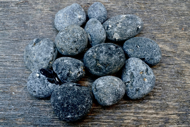 Black Agni Manitite (Raw)