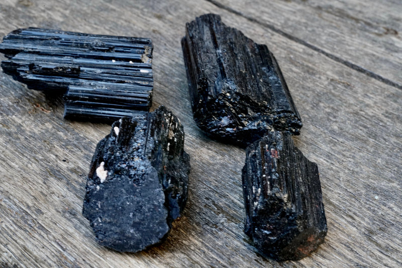 Black Tourmaline (Raw) 2"-3"