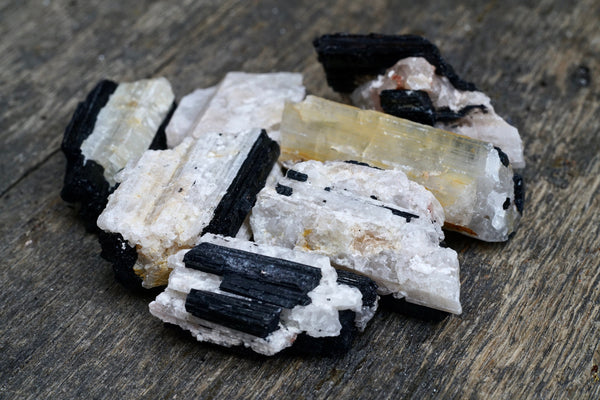 Tourmalinated Quartz w/ Rods (Raw)