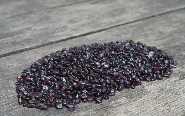 Garnet Chips (4oz)