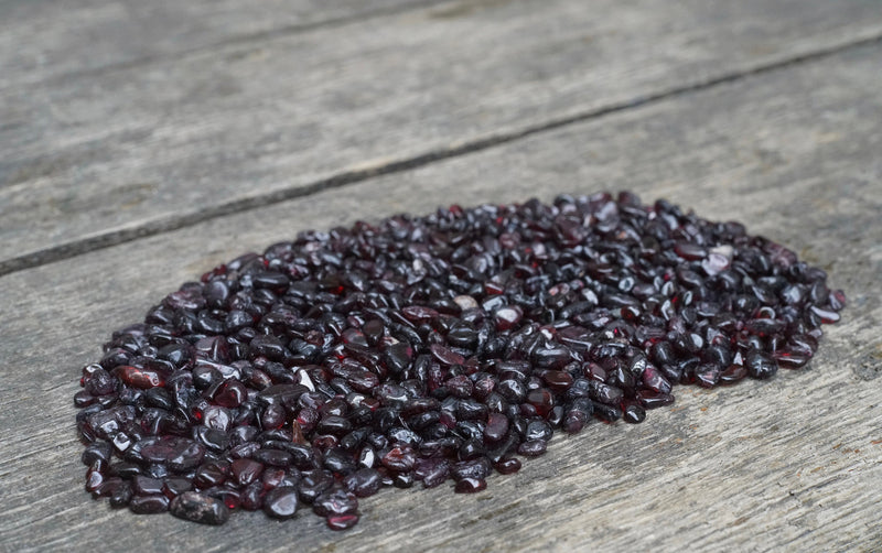 Garnet Chips (4oz)