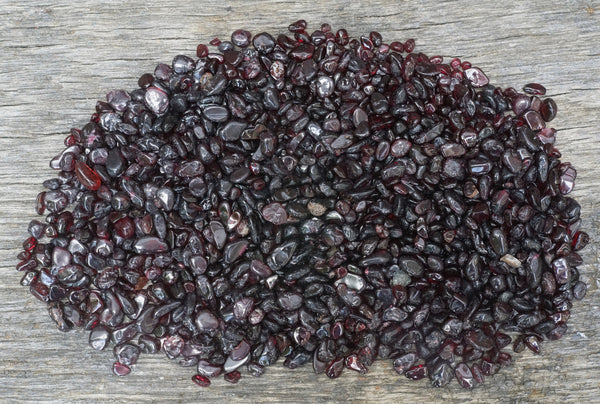 Garnet Chips (4oz)